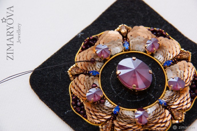 Мастерим брошь-цветок "Flower of the Universe": часть 2 Мастерим брошь-цветок "Flower of the Universe": часть 2