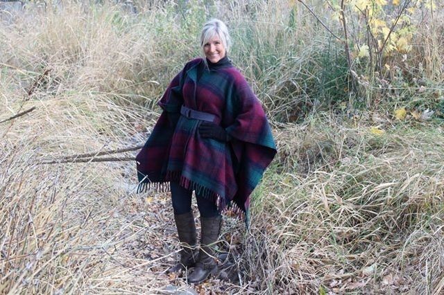 Накидка из пледа