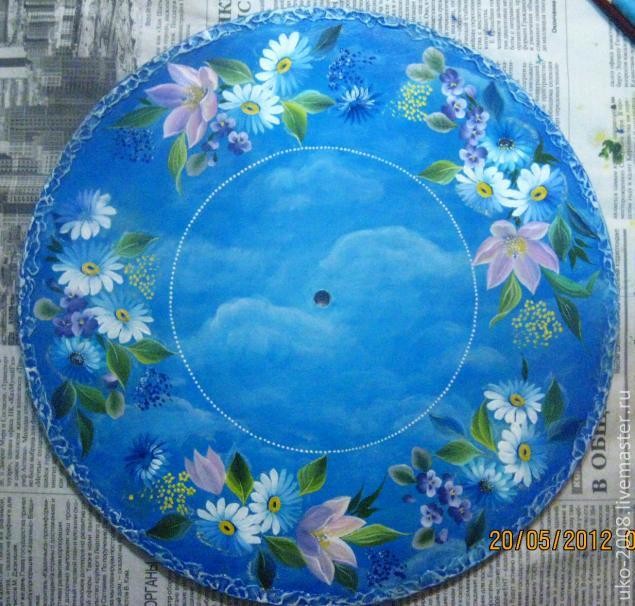 ​Часы "Венок в облаках"