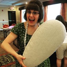 Шьем гладильную подушечку