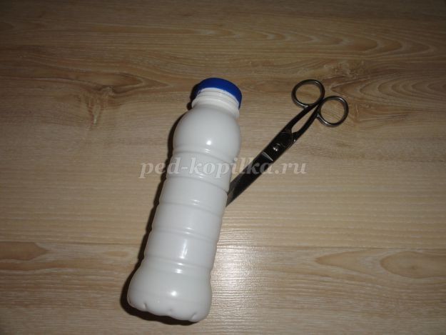 Корзина с цветами из бросового материала: часть 1