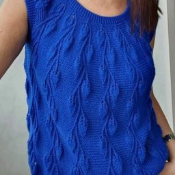 Кокетка с узором листьями