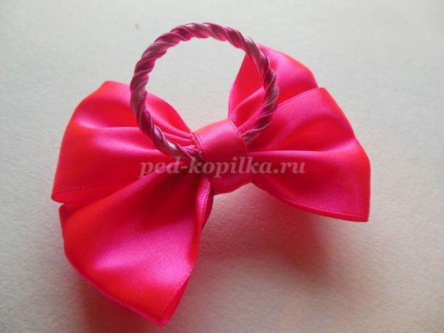 Бантики из атласной ленты: часть 3