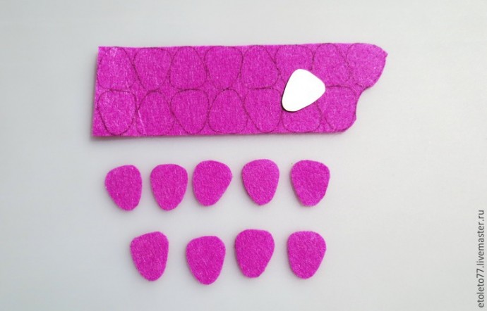 Декорируем аксессуары изящными анемонами и нежным кружевом к свадьбе: часть 1 Декорируем аксессуары изящными анемонами и нежным кружевом к свадьбе: часть 1