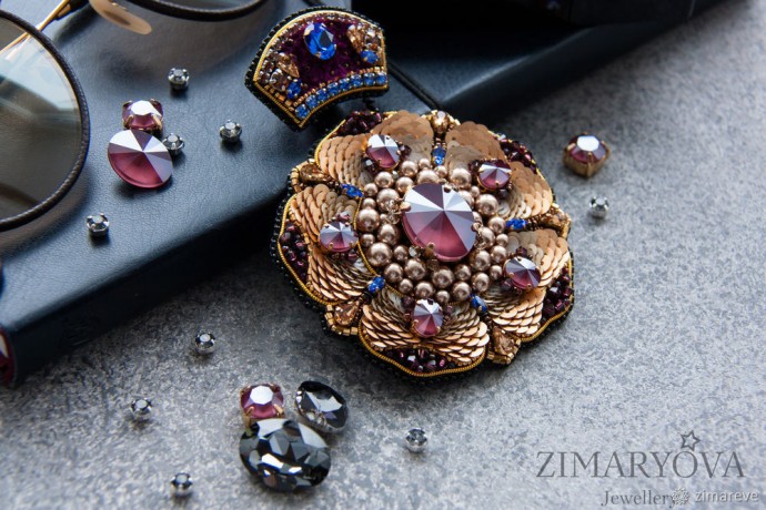 Мастерим брошь-цветок "Flower of the Universe": часть 4