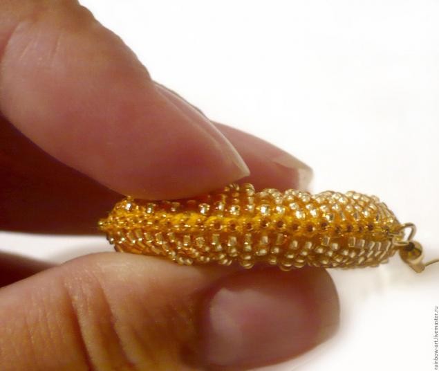 Серьги с вышивкой бисером "Жар-птица": часть 2