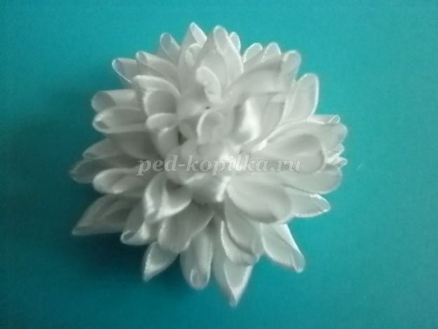 Заколка-астра из атласных лент: мастер&ndash;класс, часть 2