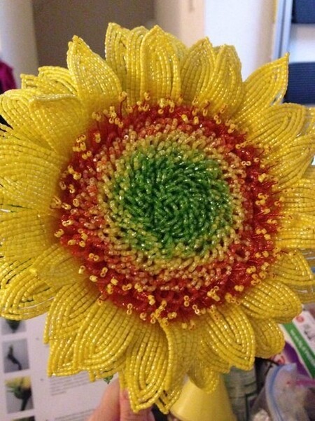 Подсолнух из бисера Подсолнух из бисера