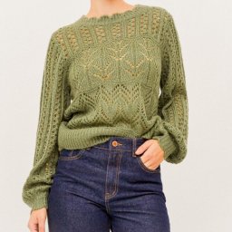 ​Оливковый джемпер с комбинацией узоров