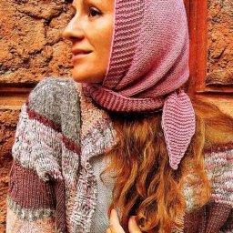 ​Чепчик-косынка спицами