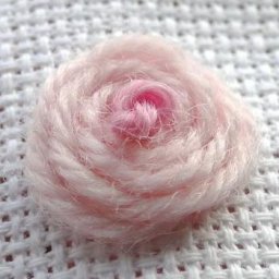 ​Роза-паутинка за 5 шагов