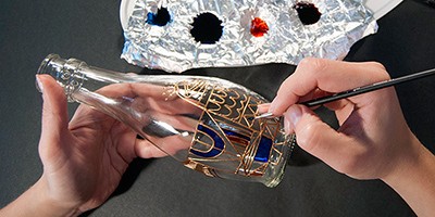 Славные курочки: имитация витража