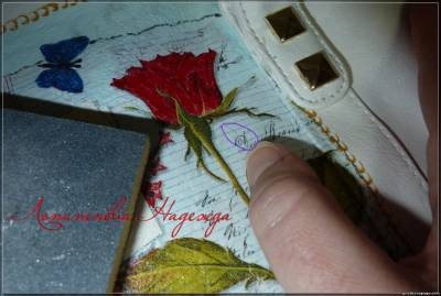 ​Декупаж на сумке или подарок для себя любимой: часть 2