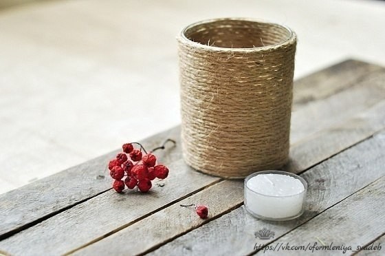 Невероятно простой подсвечник