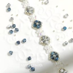 ​Серо-синий браслет из бисера и биконуса