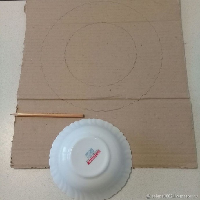 Создаём рождественский венок: часть 1