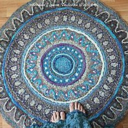 Творим круглый ковер в технике валяния из шерсти: часть 4