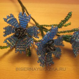 ​Васильки из бисера