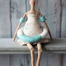 ​Пловчиха Тильда с кругом