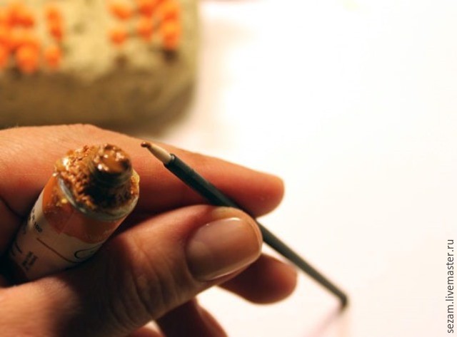 ​Лепим ветку облепихи: часть 3