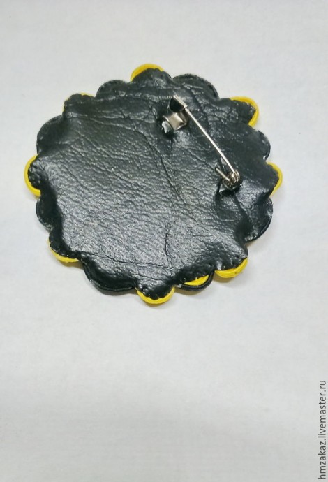 Сутажная брошь по мотивам русских узоров и орнаментов: часть 5