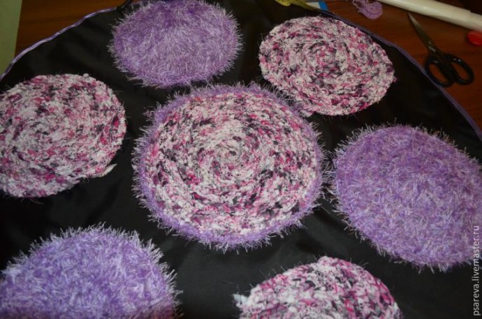 ​Шьем прикроватный коврик "Привет от бабушки"