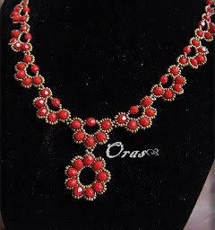Колье "Барбара" с красными бусинами