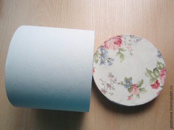 Создаем интерьерную композицию в стиле шебби шик из старинной лампы и коробки: часть 2 Создаем интерьерную композицию в стиле шебби шик из старинной лампы и коробки: часть 2