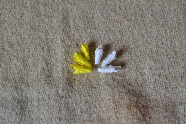 ​Топиарий из гофрированной бумаги