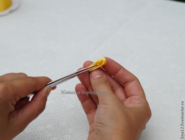 Узкий лепесток в технике канзаши: часть 3