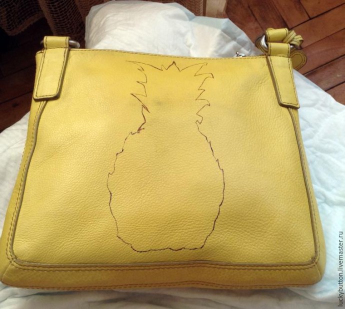 ​Роспись акриловыми красками по коже "Ананас"