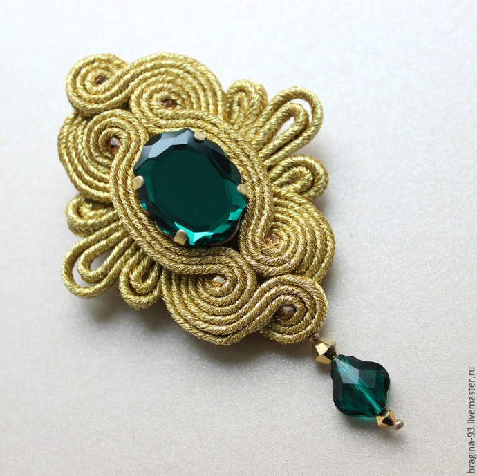 ​Создаем брошь из сутажа и кристаллов Swarovski: часть 2