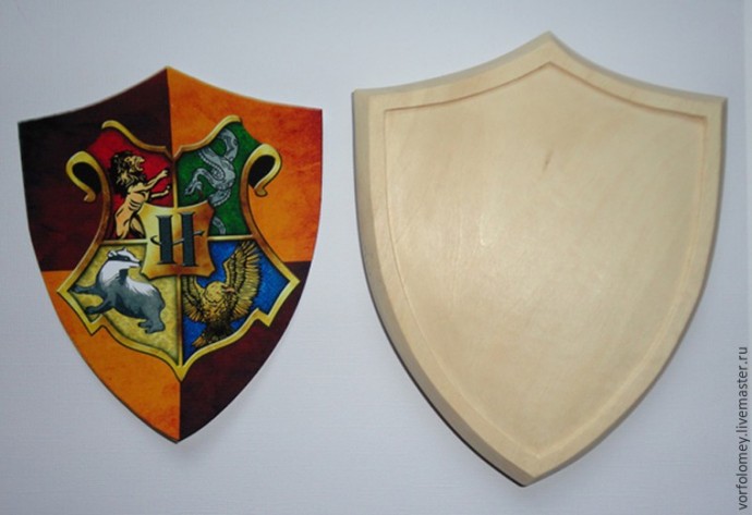 ​Как сделать своими руками герб из дерева