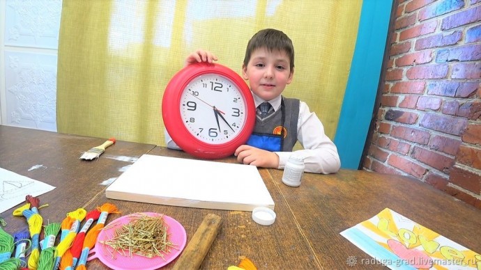 Картина в технике String Art на День всех влюбленных: часть 1