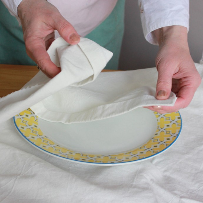 Декор цветочного горшочка мозаикой из битой посуды: часть 1 Декор цветочного горшочка мозаикой из битой посуды: часть 1