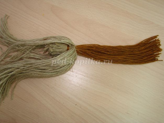 ​Сувенирная кукла из шпагата: часть 2