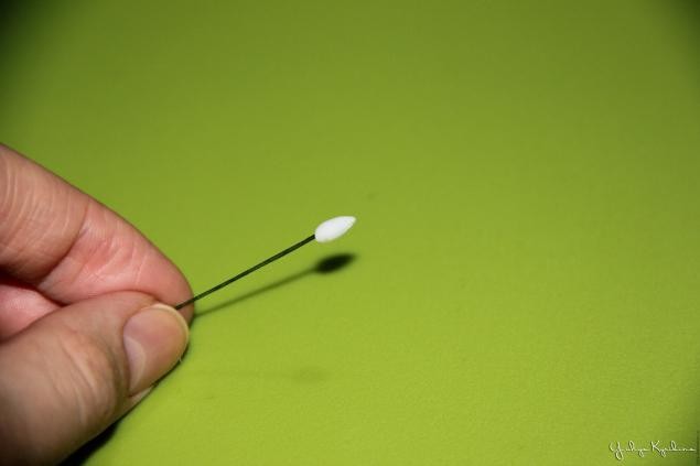 Веточка цветущей вишни из холодного фарфора: часть 2