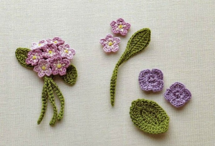 ​Вяжем прелестные цветочки крючком