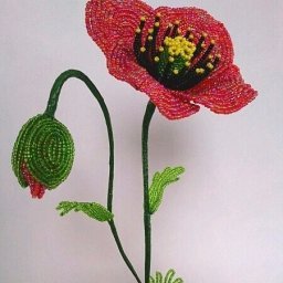 Мак из бисера