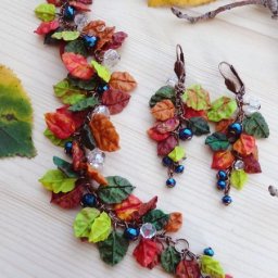 ​Создание комплекта из полимерной глины и бусин "Сны листопада"