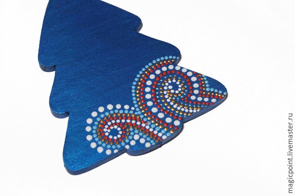 Мастер-класс по точечной росписи новогодних подвесок: часть 2 Мастер-класс по точечной росписи новогодних подвесок: часть 2