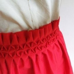 Буфы  на поясе юбки