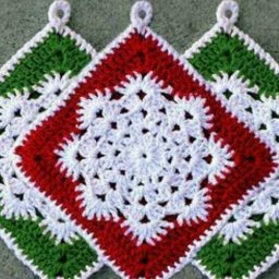 ​Зимняя подставка под горячее