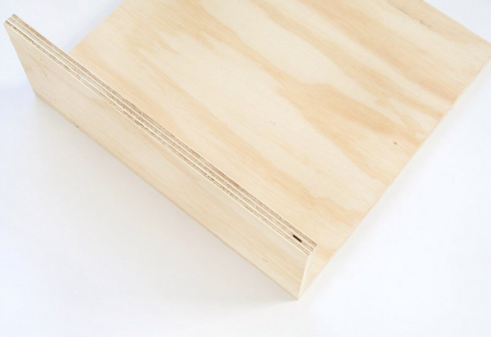 Прикроватный столик своими руками