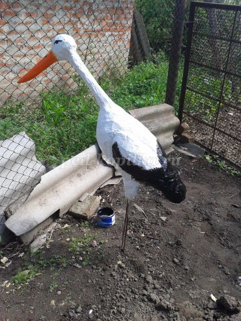 Аист из пластиковых бутылок: мастер-класс, часть 2 Аист из пластиковых бутылок: мастер-класс, часть 2