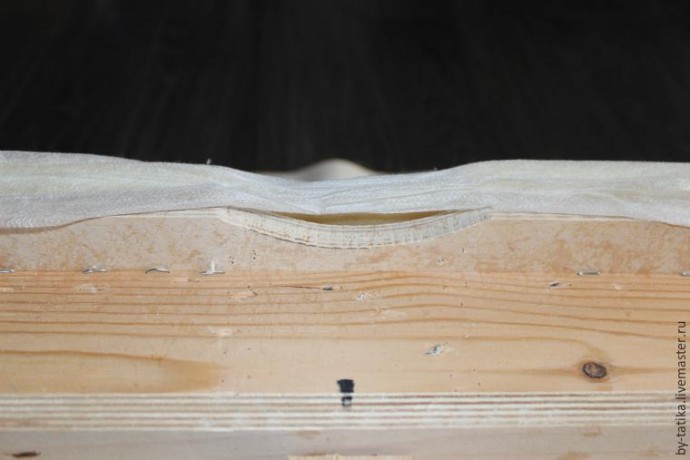 ​Меняем обивку дивана: часть 3