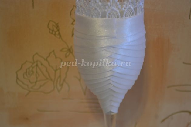 ​Украшение бутылок шампанского на свадьбу: мастер-класс, часть 4