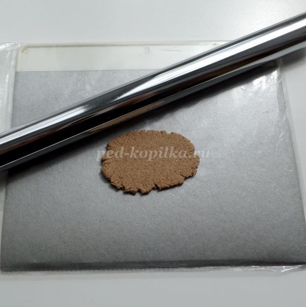 Ёлочная игрушка "Девочка якутка из опилок": часть 1