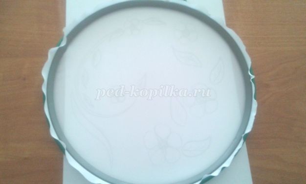 Незабудки: рисование в технике холодный батик