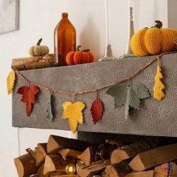 ​Гирлянда из осенних листьев